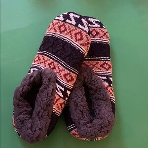 Cozy Knit Slippers with Fleece Lining